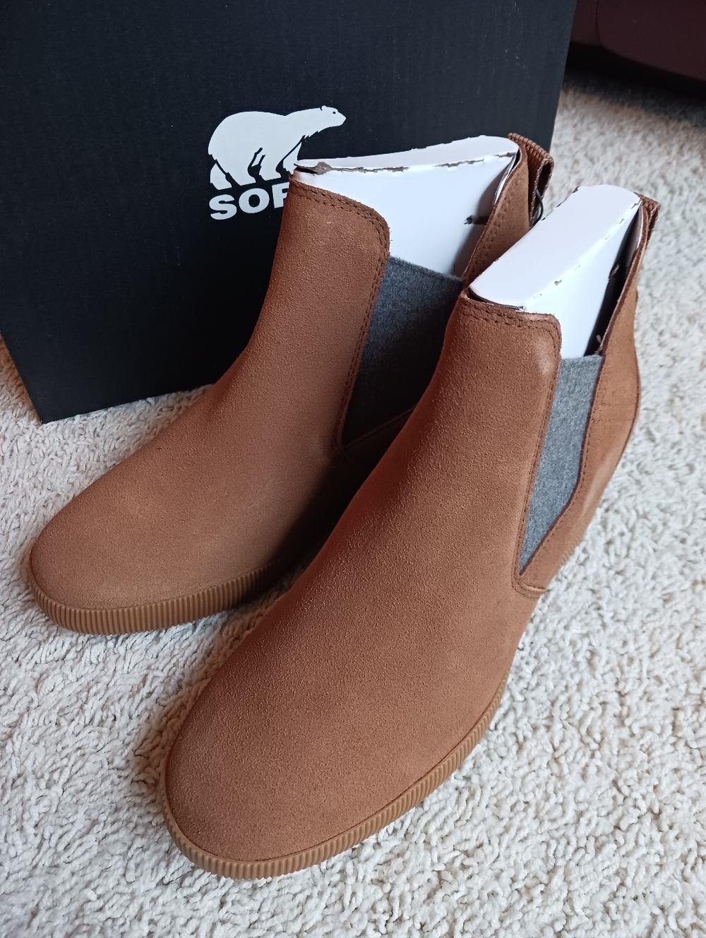 Sorel Out N About Slip-On Wedge, Size 8.5, New In Box